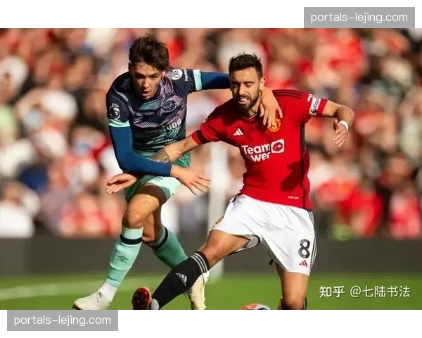 马奎尔停赛结束将重返曼联首发 海文继续搭档中卫迎战布伦特福德